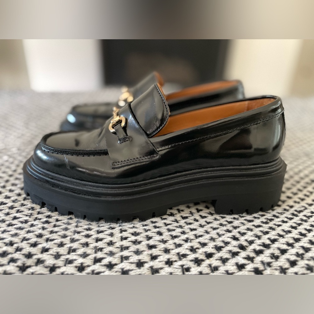 Thursday Platform Penny Loafer Black Patent Leather Size 7 Gold - Picture 7 of 13